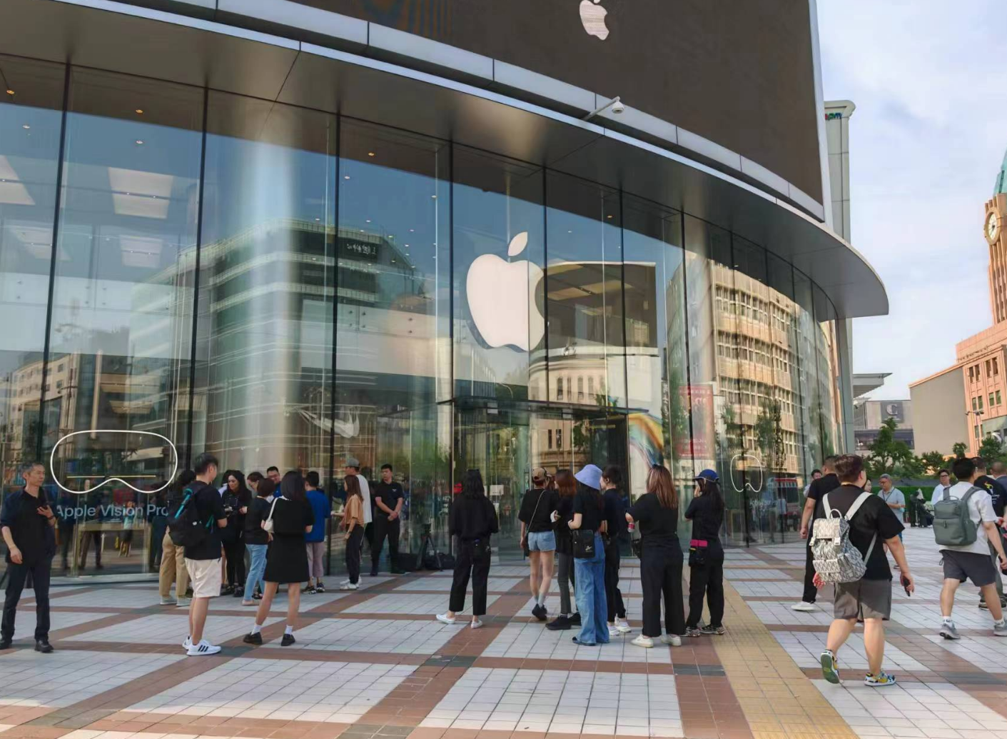 定价近3万的国行版苹果Vision Pro正式开卖，中国为美国本土外首批开卖国家